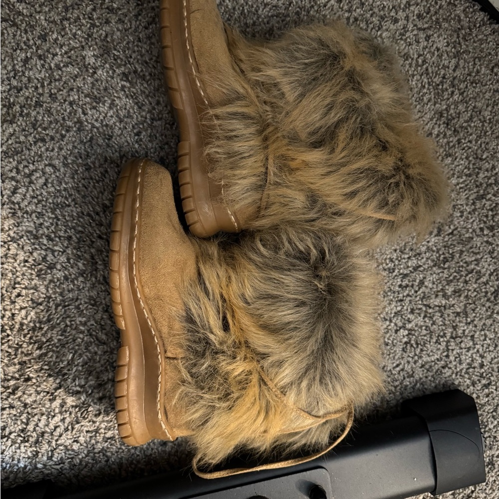 Faux Fur Lined Tan Boots